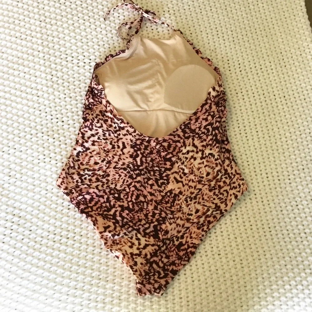 NWOT Chelsea 28 High Neck Scalloped One-Piece Swimsuit - XXL